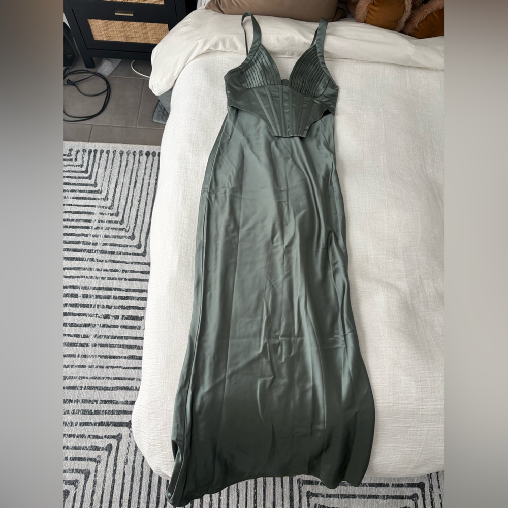 Formal Sage Green Sleeveless Dress
